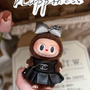 LABUBU 17 - centimeter Vinyl Pendant Doll's Changeable Clothing