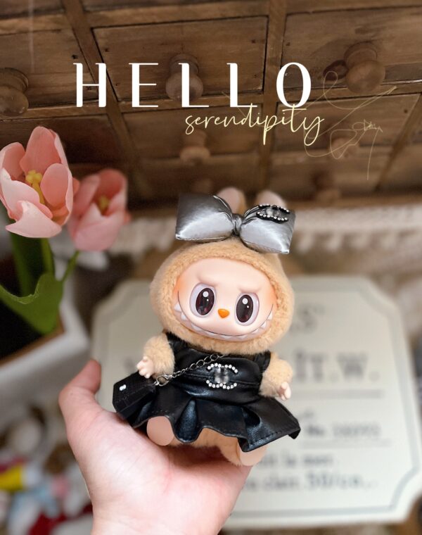 LABUBU 17 - centimeter Vinyl Pendant Doll's Changeable Clothing - Image 5