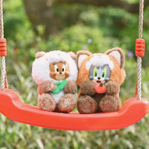 TOM AND JERRY IN ANIMAL COSTUME BLIND BOX