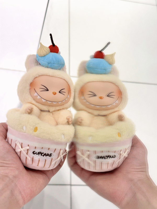 Labubu Cake Set Clothes - Image 3