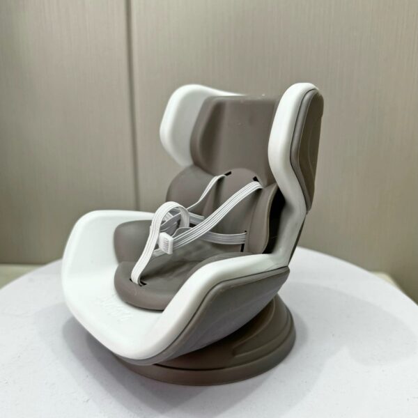 Labubu Doll Car Seat - Image 23