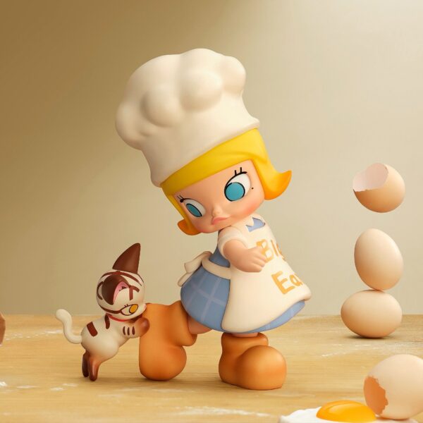 Molly Carb-Lover Series Figures - Image 3
