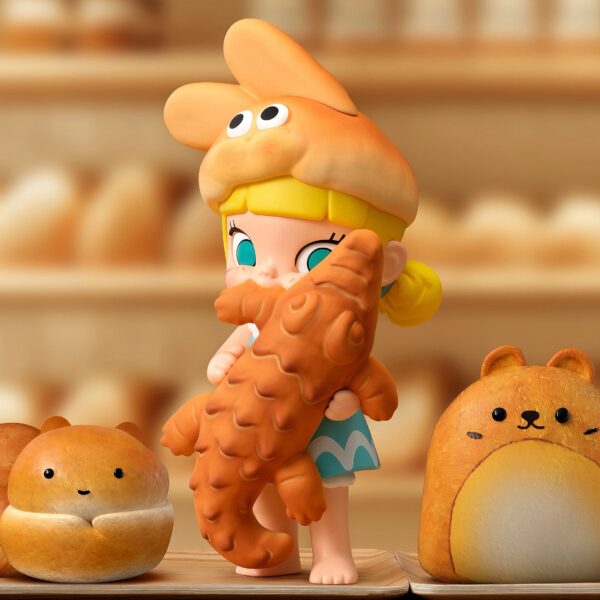 Molly Carb-Lover Series Figures - Image 6