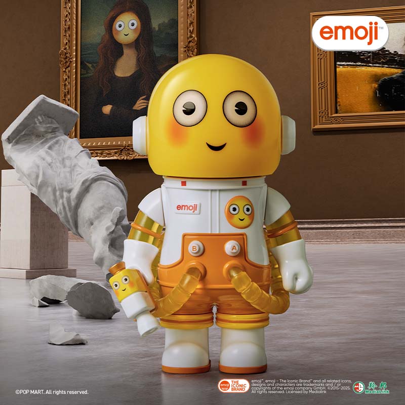 MEGA SPACE MOLLY 100% × Emoji Series - Image 8