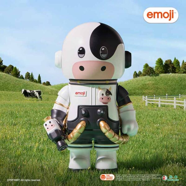 MEGA SPACE MOLLY 100% × Emoji Series - Image 16