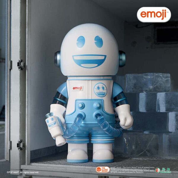 MEGA SPACE MOLLY 100% × Emoji Series - Image 21